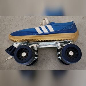 Vintage Addidas Nash Cruiser rollerskates - 2 pair, Men/Women 6/8 & 8/10